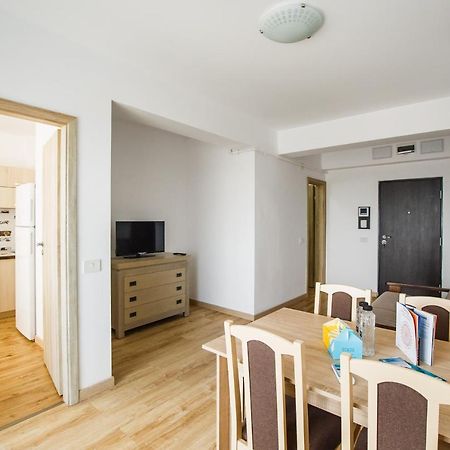 Sunny View 2 Bedroom Central Apartment オラデア エクステリア 写真