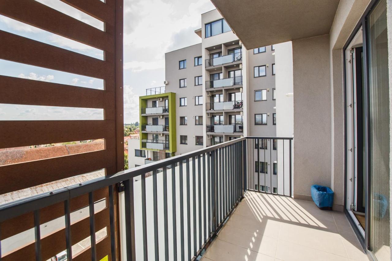 Sunny View 2 Bedroom Central Apartment オラデア エクステリア 写真