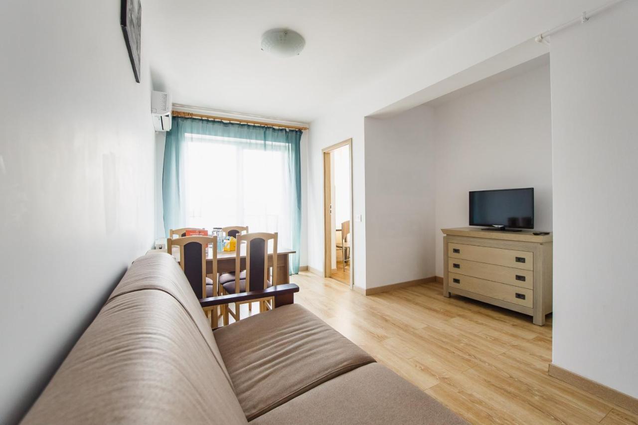 Sunny View 2 Bedroom Central Apartment オラデア エクステリア 写真